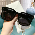 Polarized Oversized Square Clip-On Sunglasses - Shiny Black
